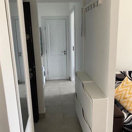 Sofi Apartment Central Букурещ Екстериор снимка